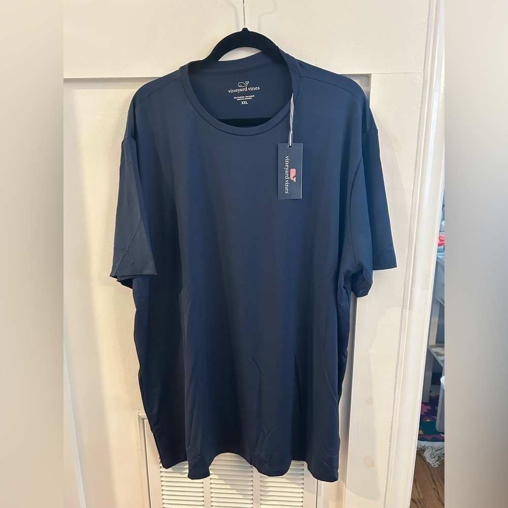 New Vineyard Vines Short sleeve performance crew neck mens T shirt